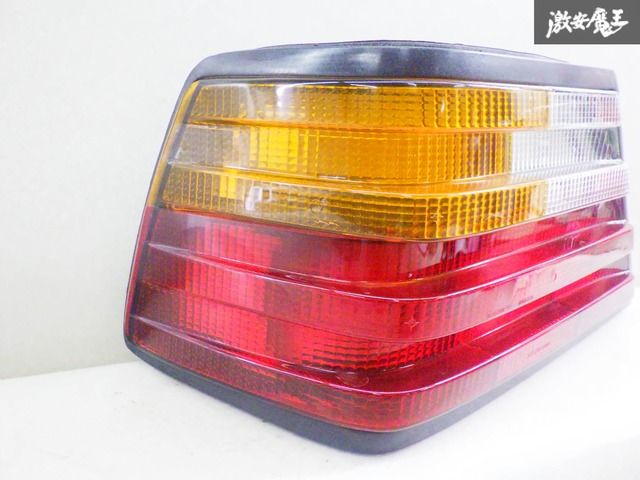 W124  E280   後期　テールランプ W124 E280 後期 テールランプ W124 E280 後期 テールランプ W124