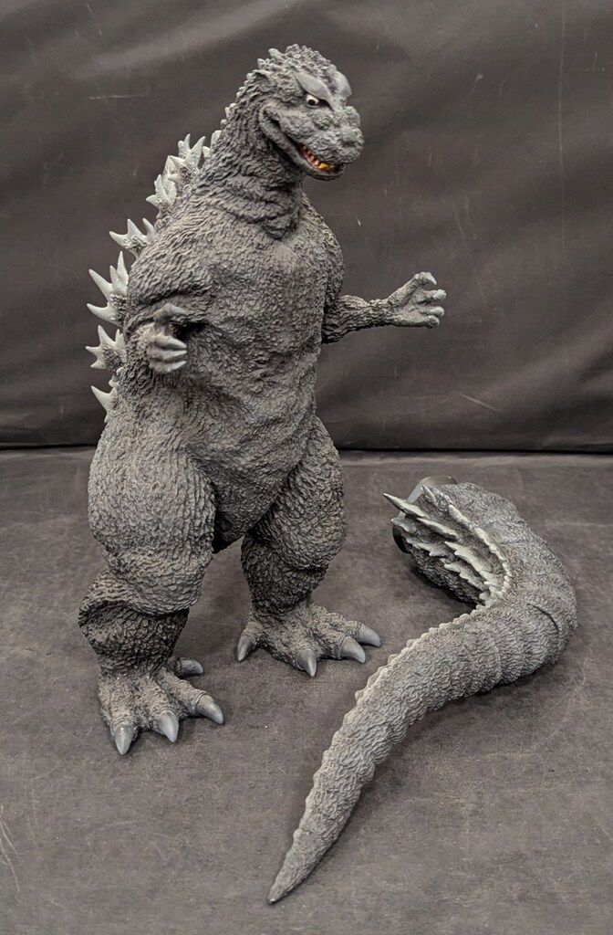 東宝30cm ゴジラ1954 ソフビキット　ゴジラストア限定版　塗装済 東宝30cm ゴジラ1954 ソフビキット ゴジラストア限定版 塗装済 - メルカリ