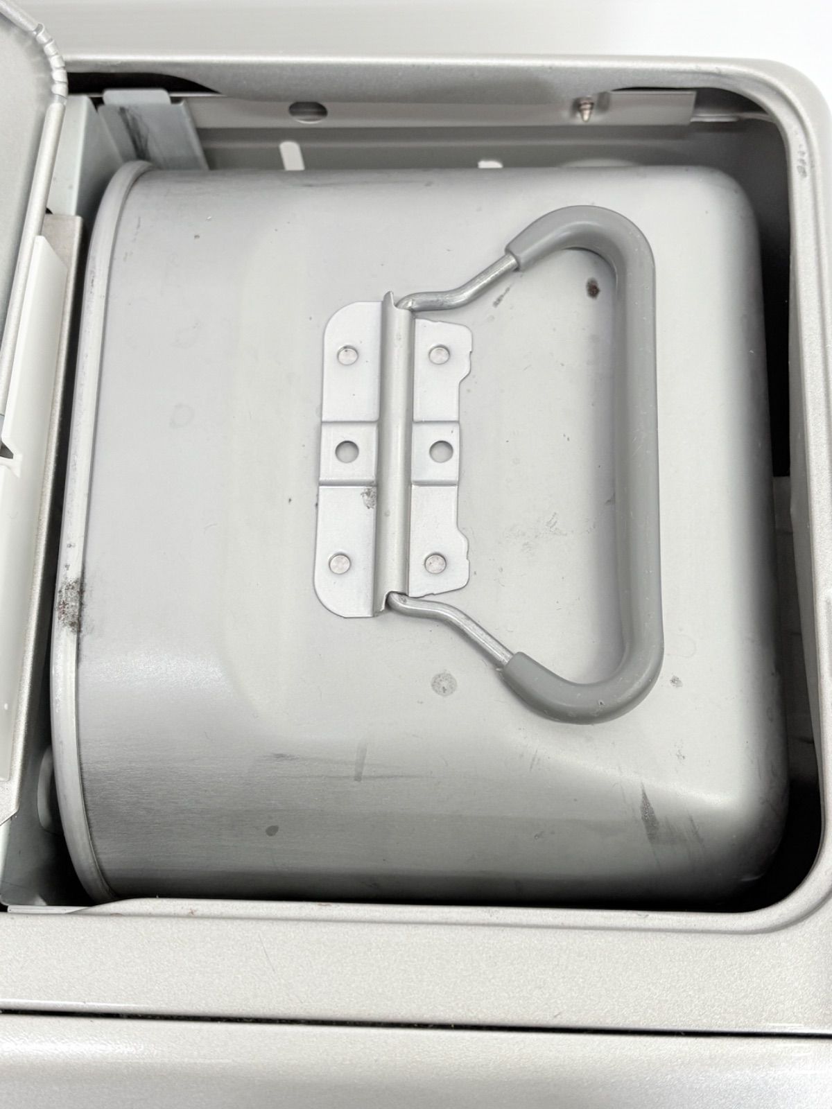 コロナ 石油ファンヒーター FH-E464BY - メルカリ