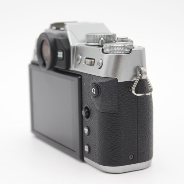 □美品□ FUJIFILM 富士フイルム ミラーレス一眼カメラ X-T30