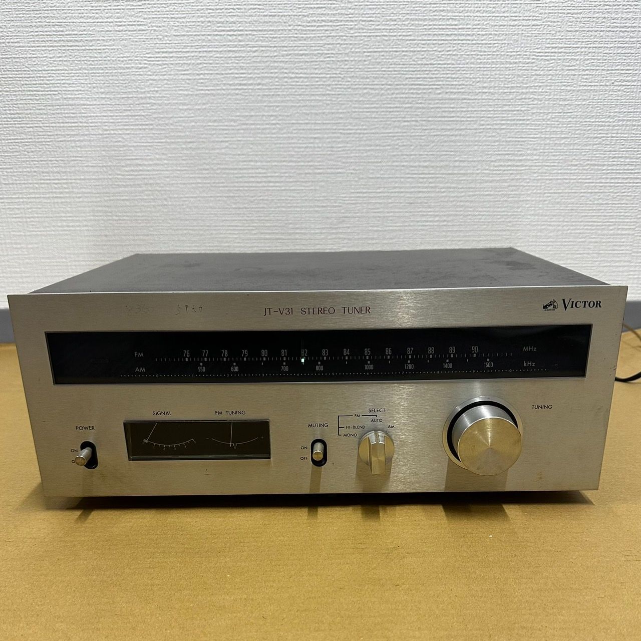 Victor ビクタープリメインアンプJA-S31 Victor JT-V31 Victor ビクタープリメインアンプJA-S31 Victor JT-V31 （Yahoo
