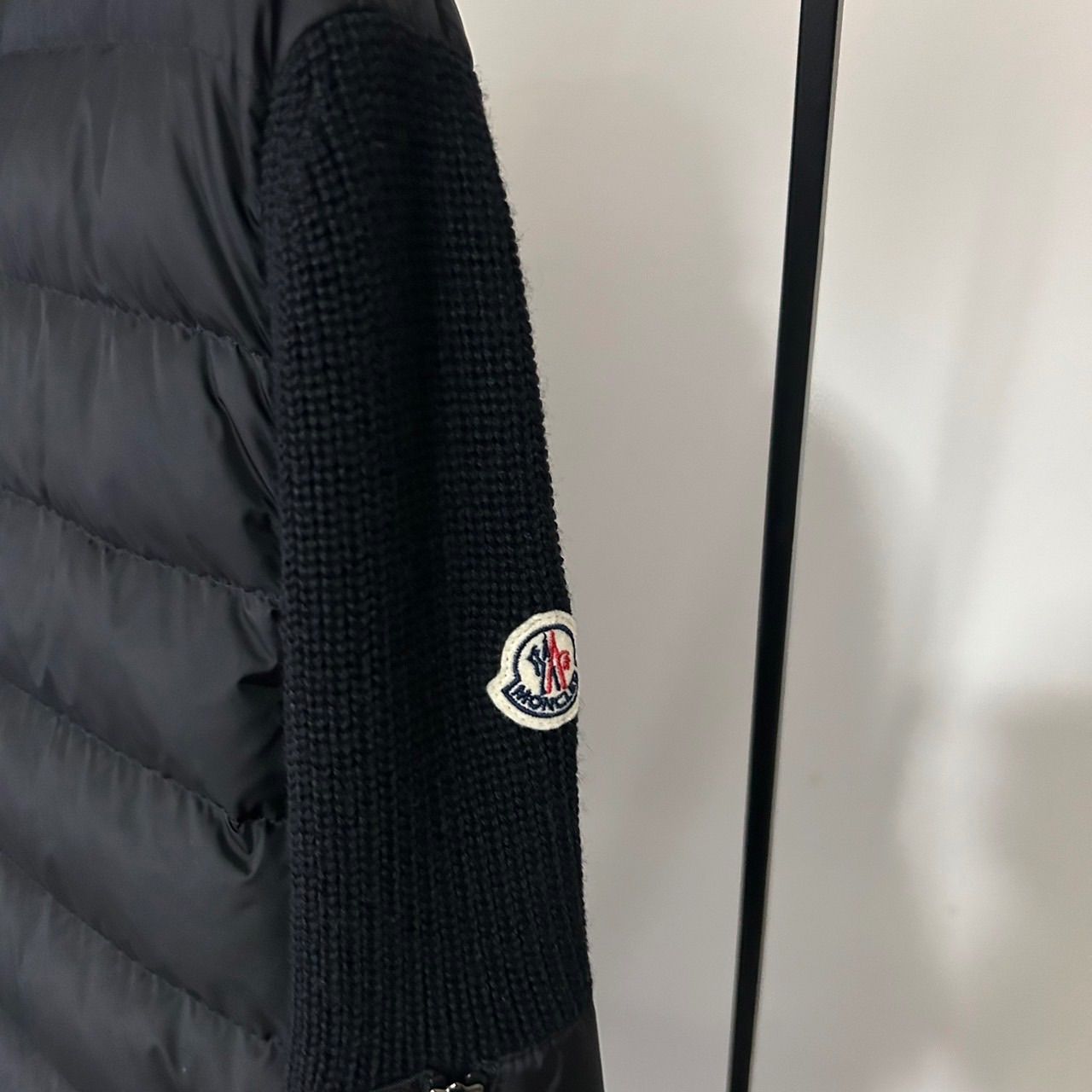 モンクレール☆MONCLER☆定番ハイブリッドダウンニット☆ブラック 