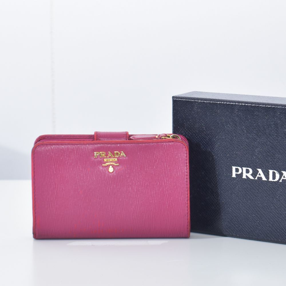 中古USED PRADA 財布 1ML225 VITELLOMOVE ピンク 252587592 中古USED PRADA 財布 1ML225 VITELLOMOVE ピンク 252587592