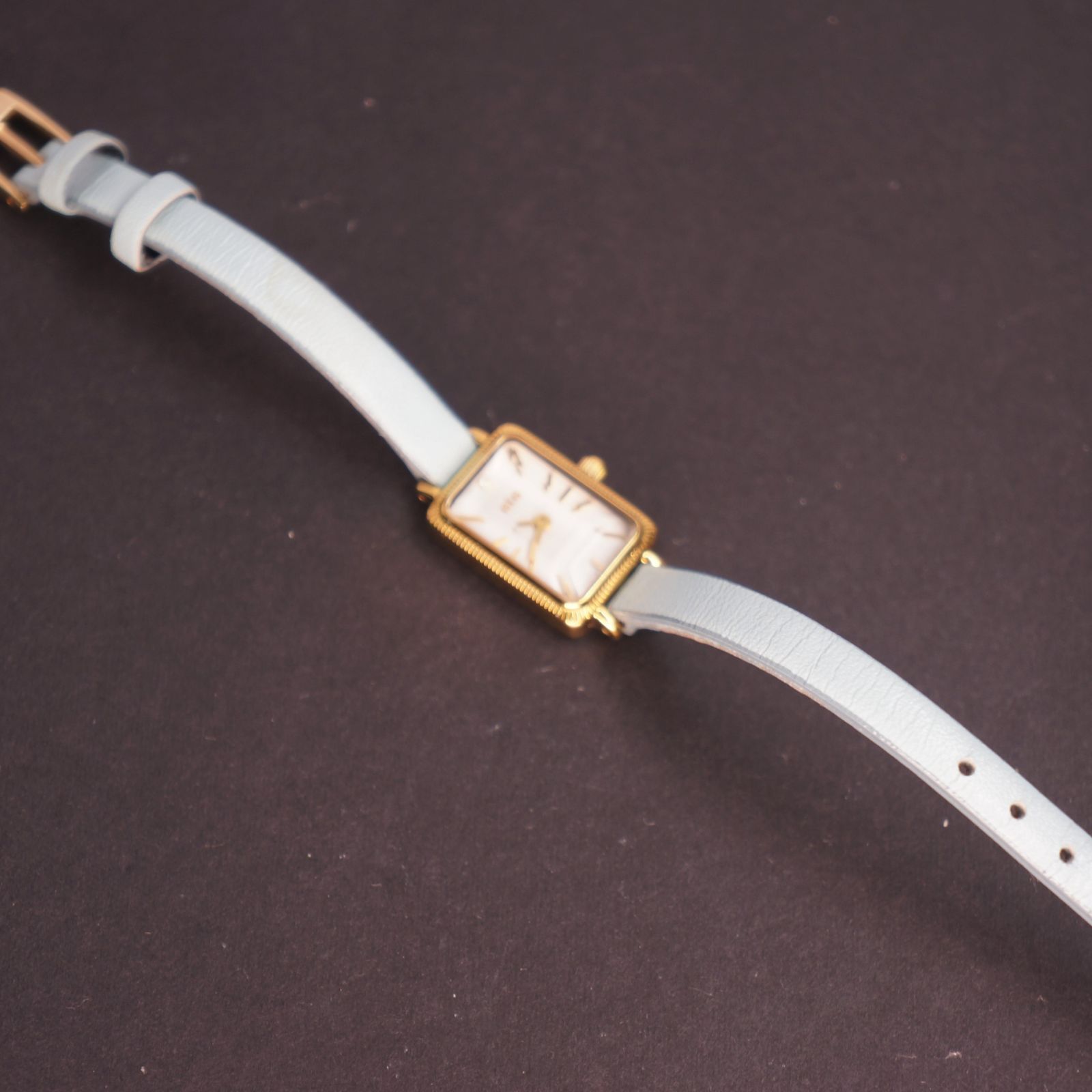 【稼働品】 ete ドレスウォッチ 1Pダイヤ 新品ベルト電池交換済 稼働品】 ete ドレスウォッチ 1Pダイヤ 電池交換済 - メルカリ