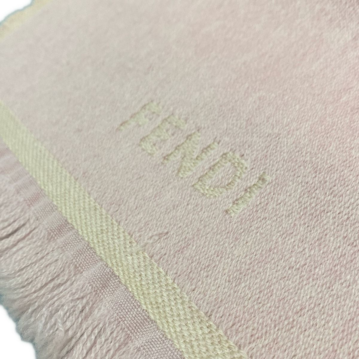 フェンディ☆FENDI 総柄 ズッカ柄 マフラー ピンク ラナウール100%