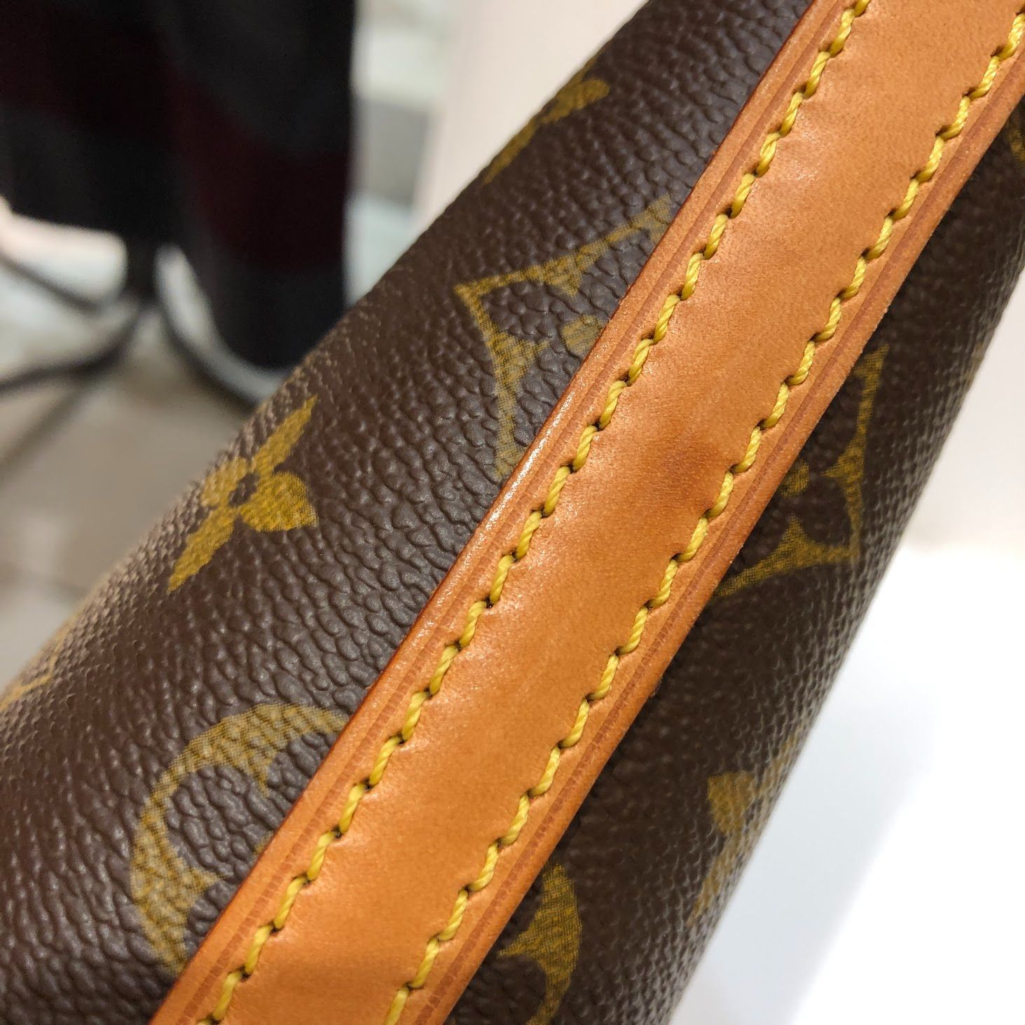 LOUIS VUITTON ルイヴィトン ドルーオ ショルダーバッグ