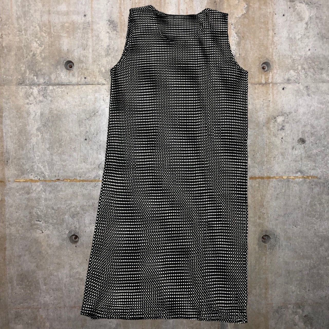 ISSEY MIYAKE(イッセイミヤケ) 90's dot pattern pleated sleeveless dress/ドット柄 プリーツノースリーブワンピース/ヴィンテージ IM61-FH914 SIZE L ブラック×ホワイト 銀タグ 90年代 - メルカリ