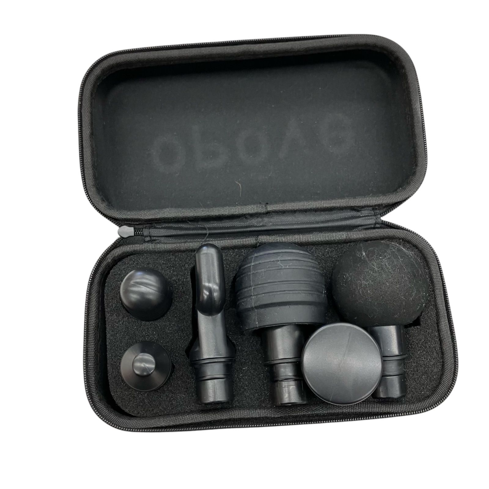 186000 現状品 OPOVE ハンディーマッサージャー・マッサージガン M3