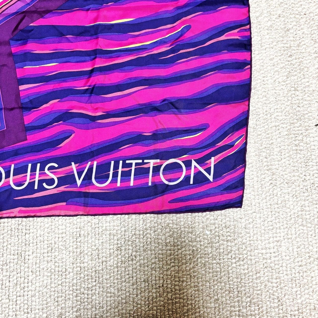 ✨良品✨ Louis Vuitton ルイヴィトン アニマル柄 スカーフ