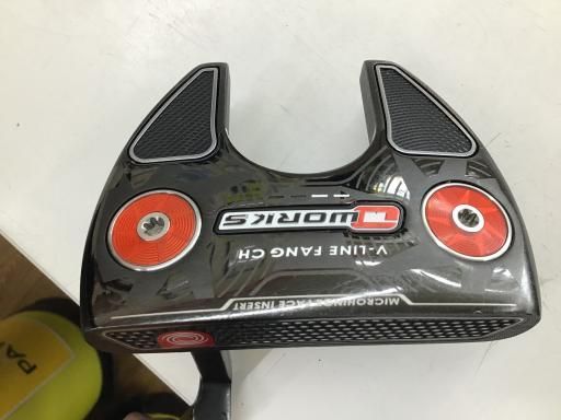 中古】 オデッセイ O WORKS V-LINE FANG CH 34インチ パター PT