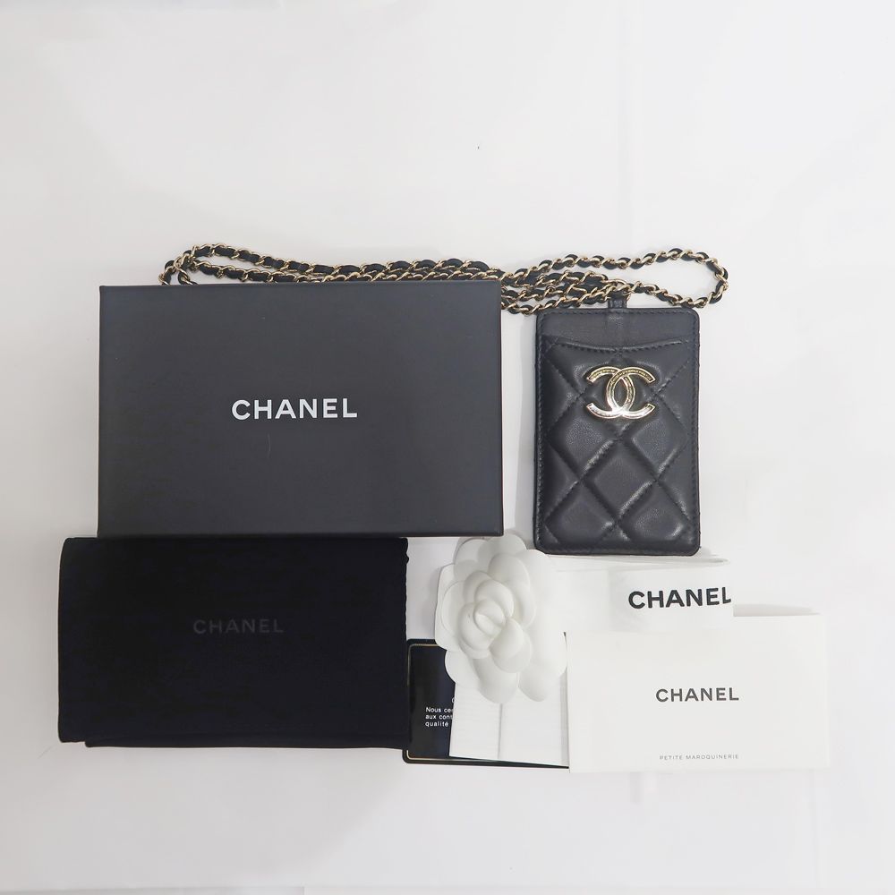 シャネル ラムスキン