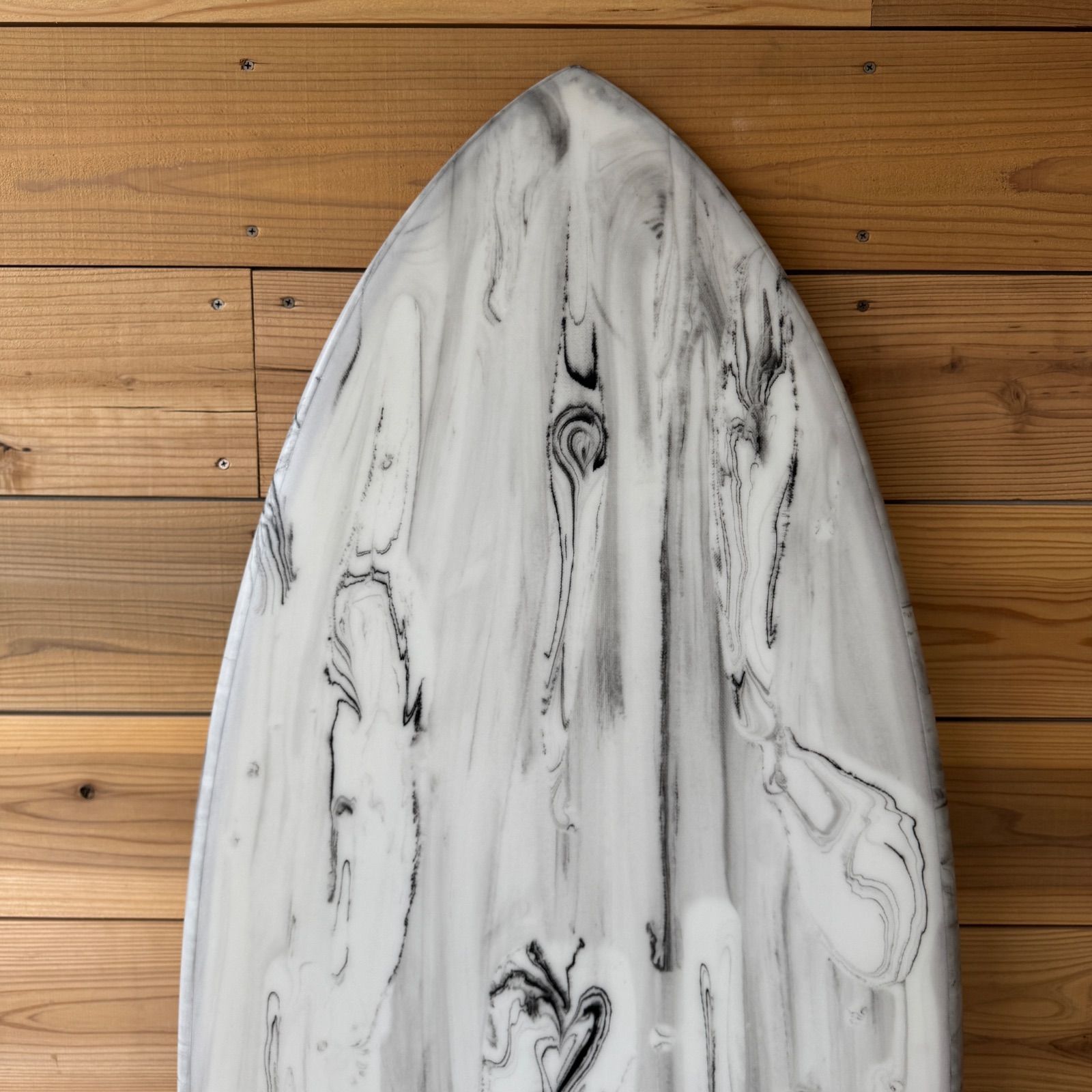 超美品　FIREWIRE ファイヤーワイヤー美品中古サイマテック5.6 美中古 ファイヤーワイヤー FIREWIRE 5'5 TOO FISH HELIUM 31.6L