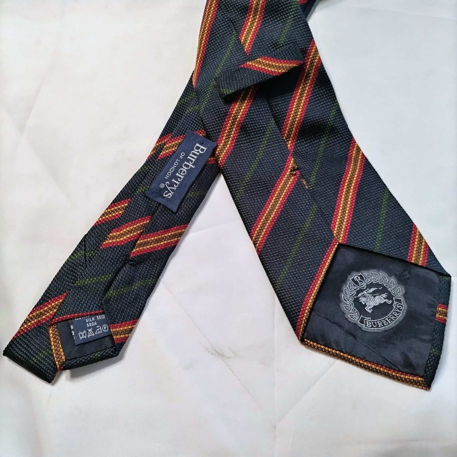 Burberrys of LONDONバーバリー ネクタイ ストライプ レッド 美品 バーバリー Burberrys ブルーとグレーのストライプ柄ネクタイ