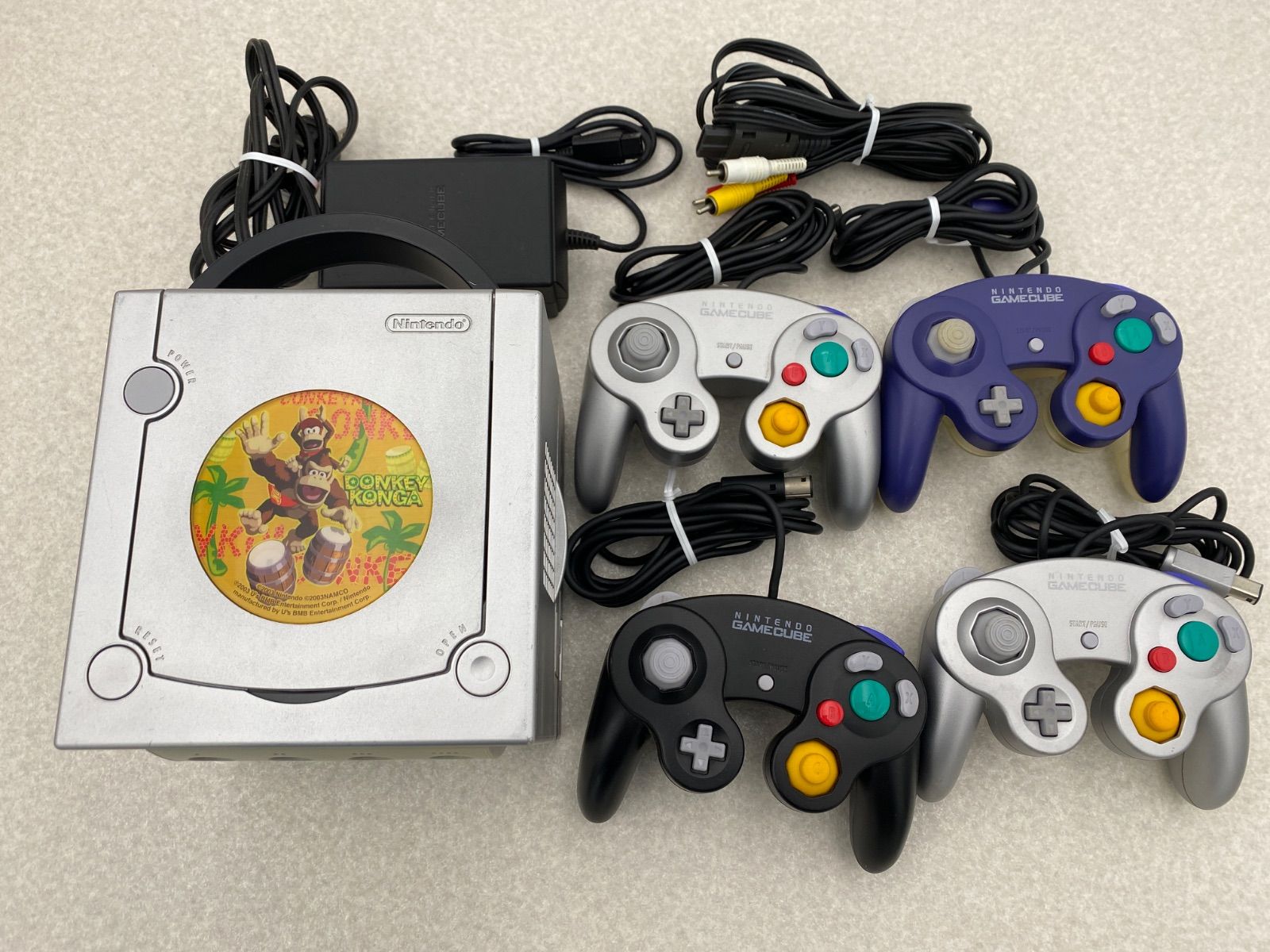 ゲームキューブ 本体 シルバー 動作品 コントローラー4点 ゲームボーイプレイヤー付き