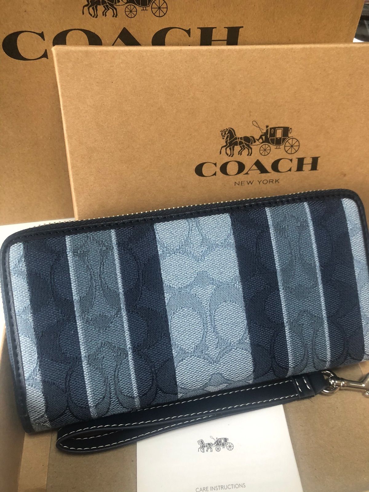 登場! コーチ COACH ジャガード ストライプ シグネチャー 長財布