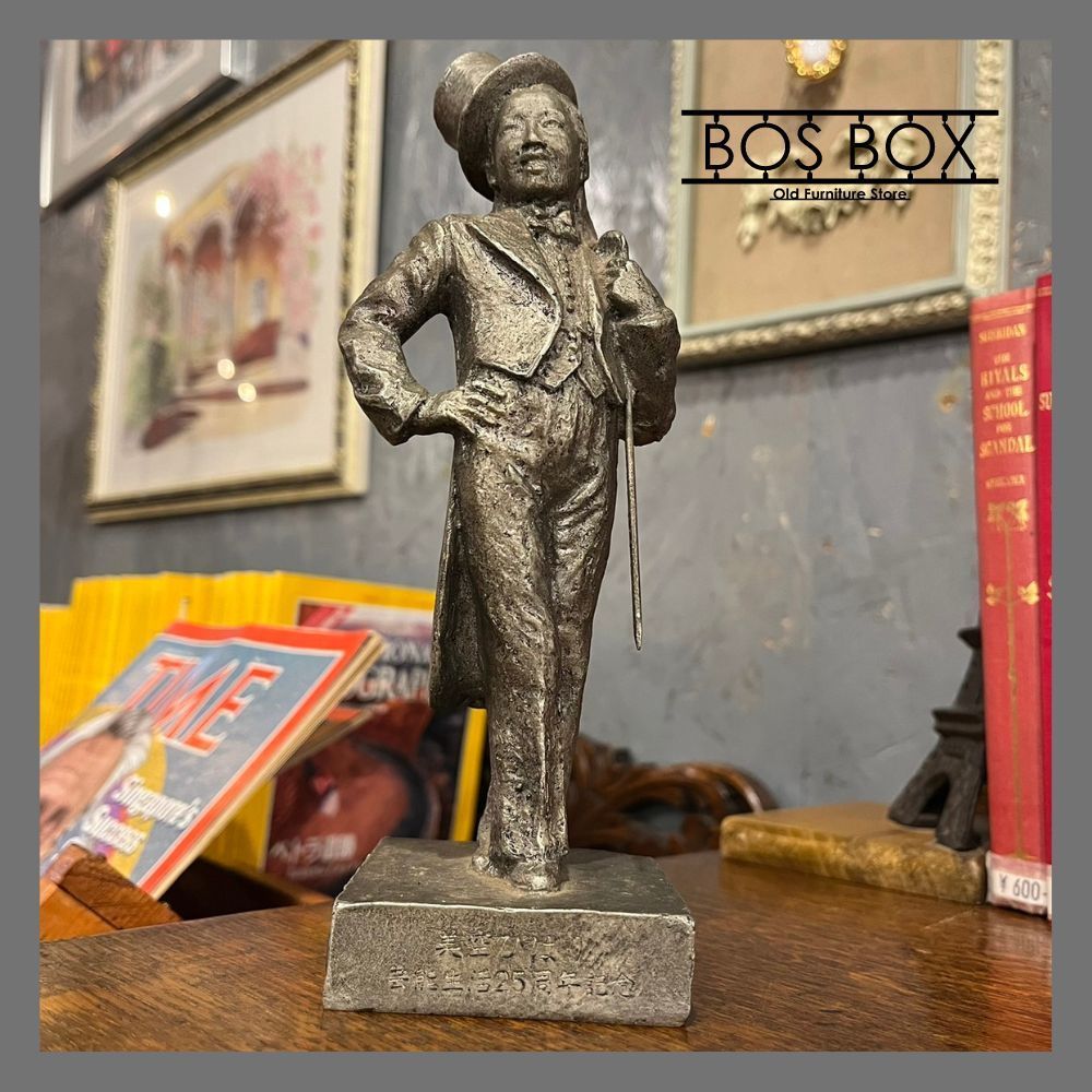 非売品美品◆1971年『美空ひばり』芸能生活25周年記念 進藤武松作 ブロンズ像 非売品美品◇1971年『美空ひばり』芸能生活25周年記念 進藤武松