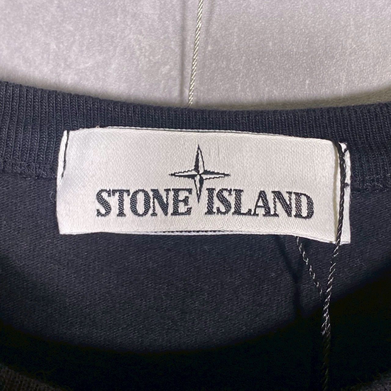STONE ISLAND』ストーンアイランド (M) アームパッチトレーナー STONE ISLAND』ストーンアイランド (M) アームパッチトレーナー