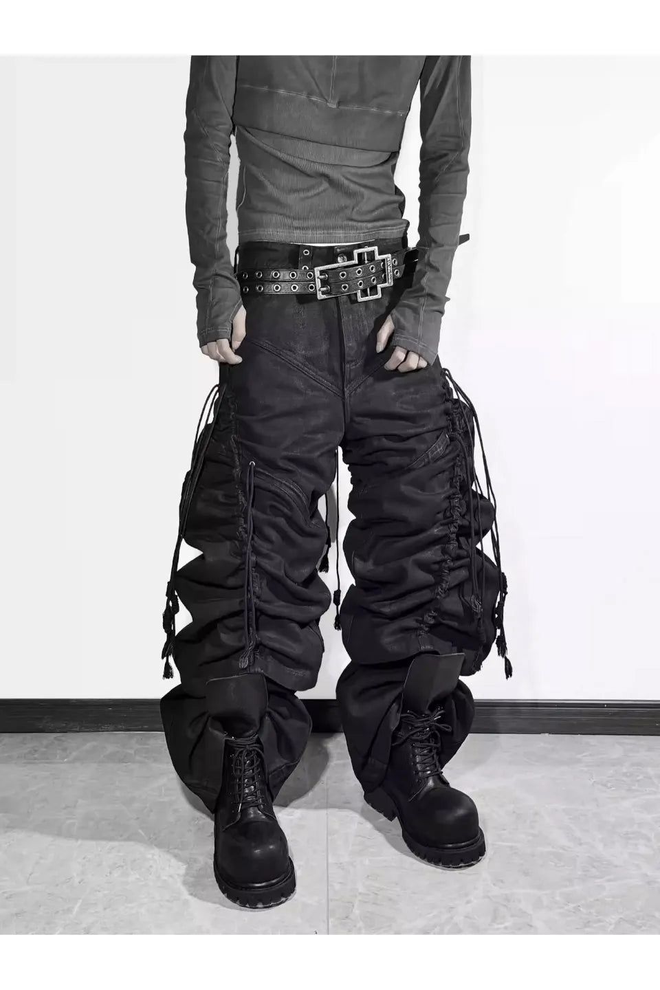 ATA NOTHINGNESS｜STRUCTURAL DRAWSTRING METALLIC BRUSHED TROUSERS