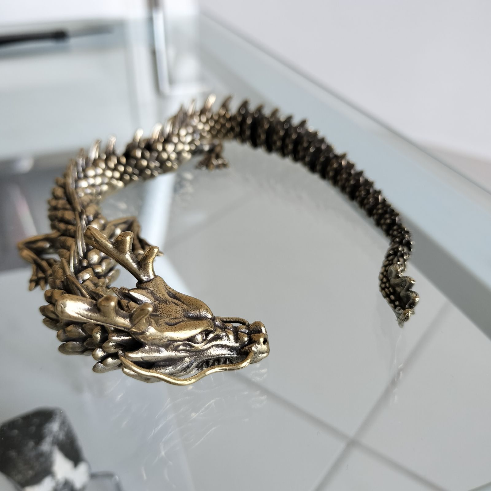 躍動感溢れる金龍の置物[1qrS]ロング干支 辰年 【公式通販】