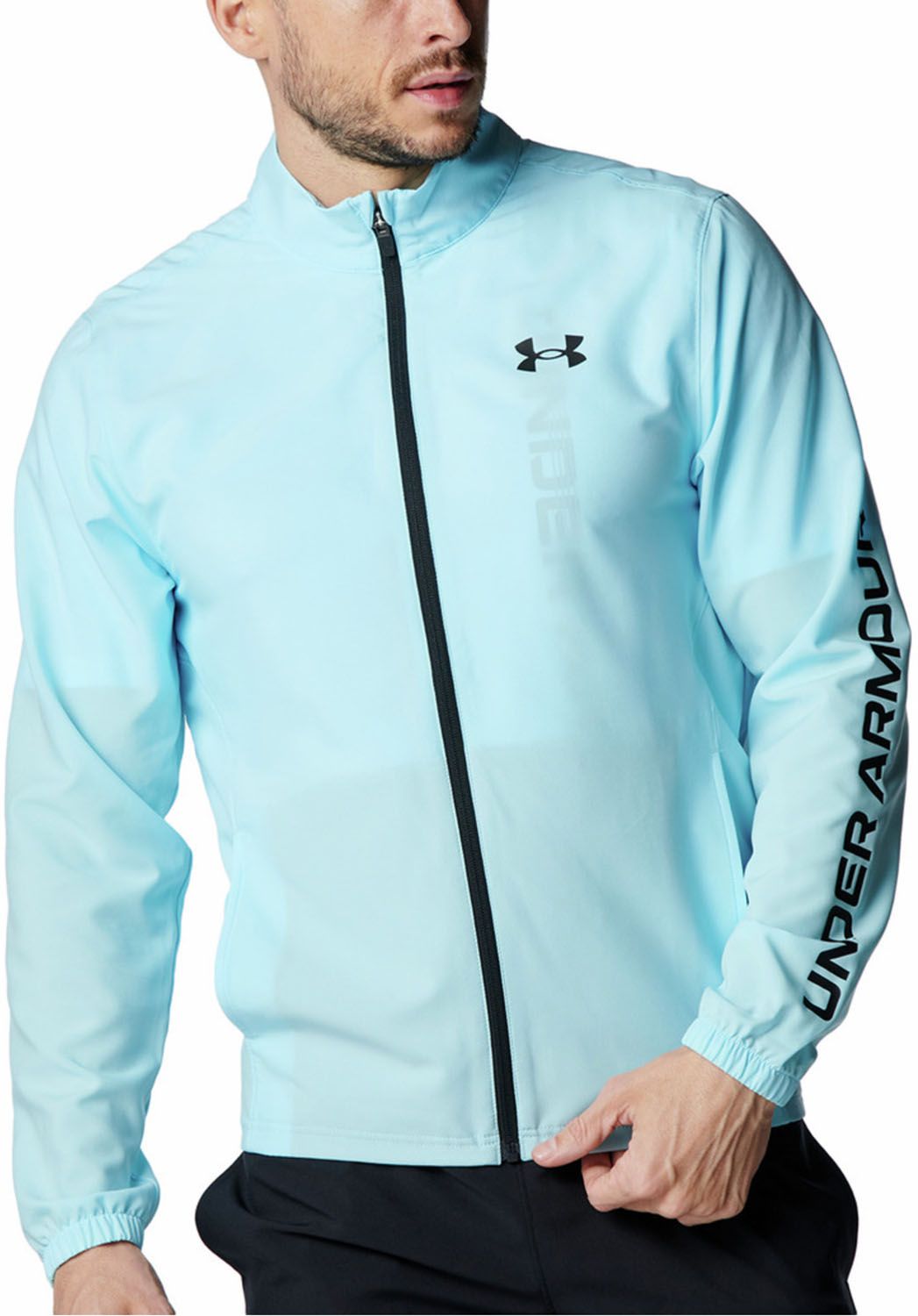 【美品】UNDER ARMOUR(アンダーアーマー) フルジップジャケット 黒 メンズ SM ゴルフウェア 2511-0130 中古