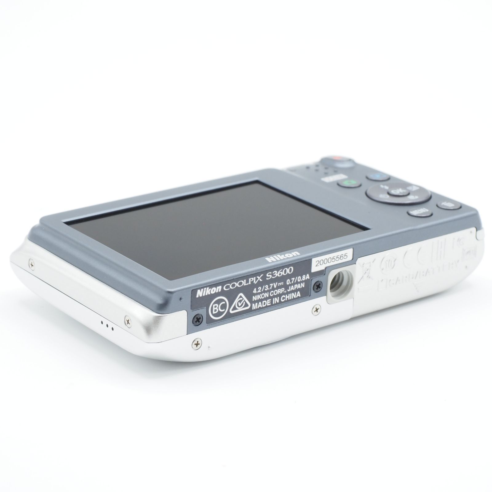 ☆新品級☆ Nikon ニコン COOLPIX S3600 クリスタルシルバー S3600SL