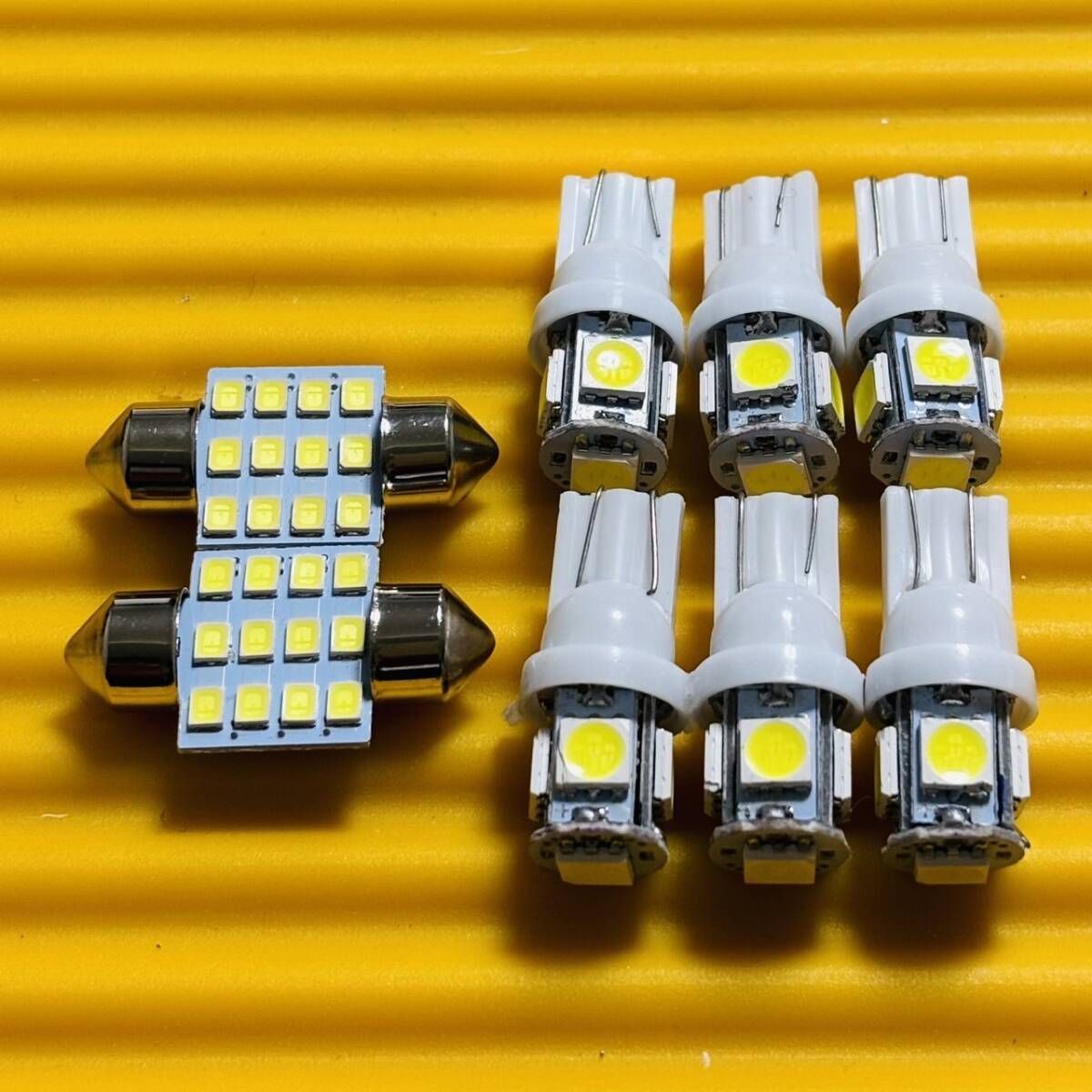 お得セット◇超爆光！デュアリス J10 ルームランプ ナンバー灯 T10 全面COB LED 8個セット ホワイト 日産 パーツ カー用品  アクセサリー 車検対応 - メルカリ