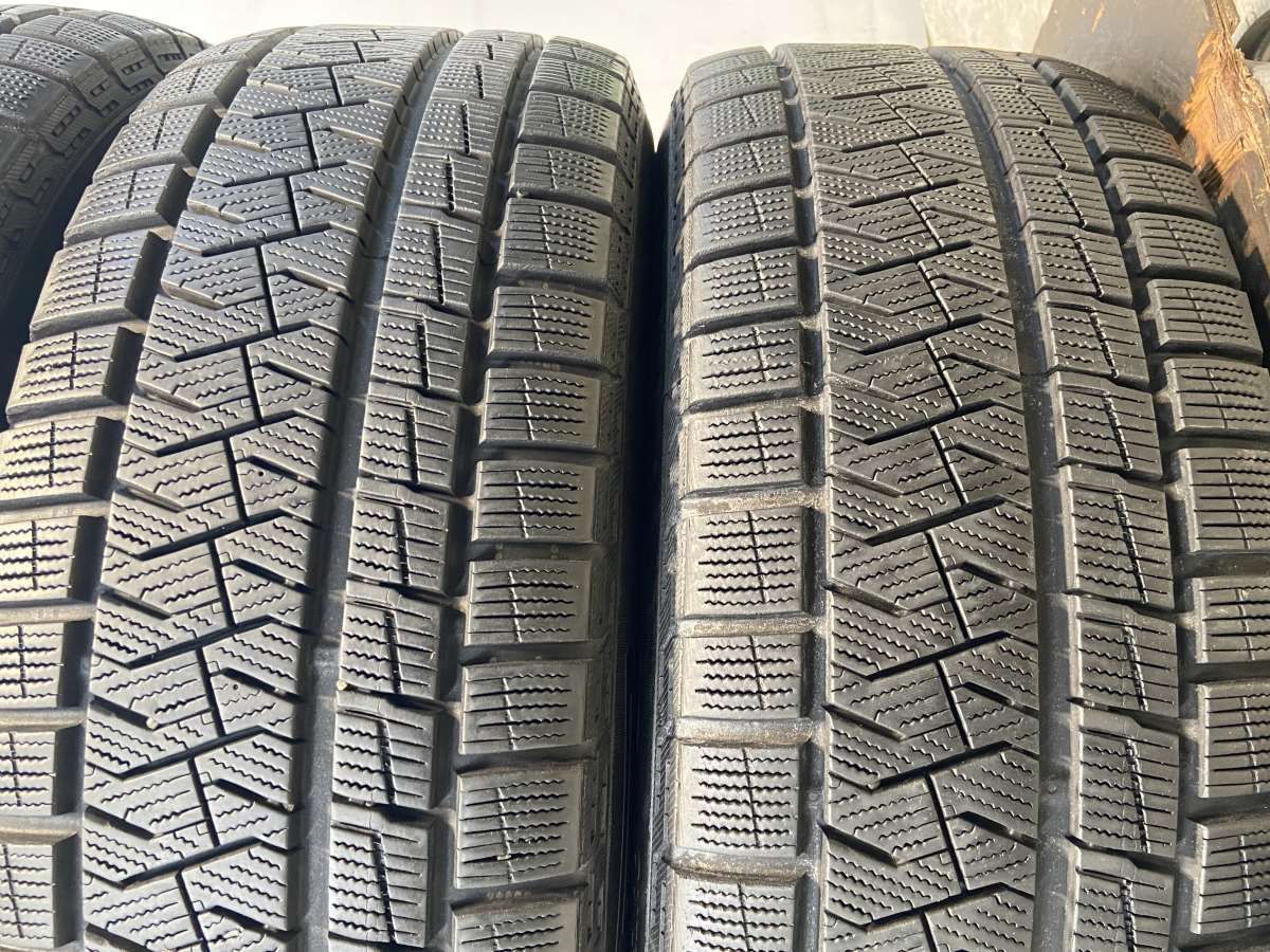 スタッドレスタイヤ