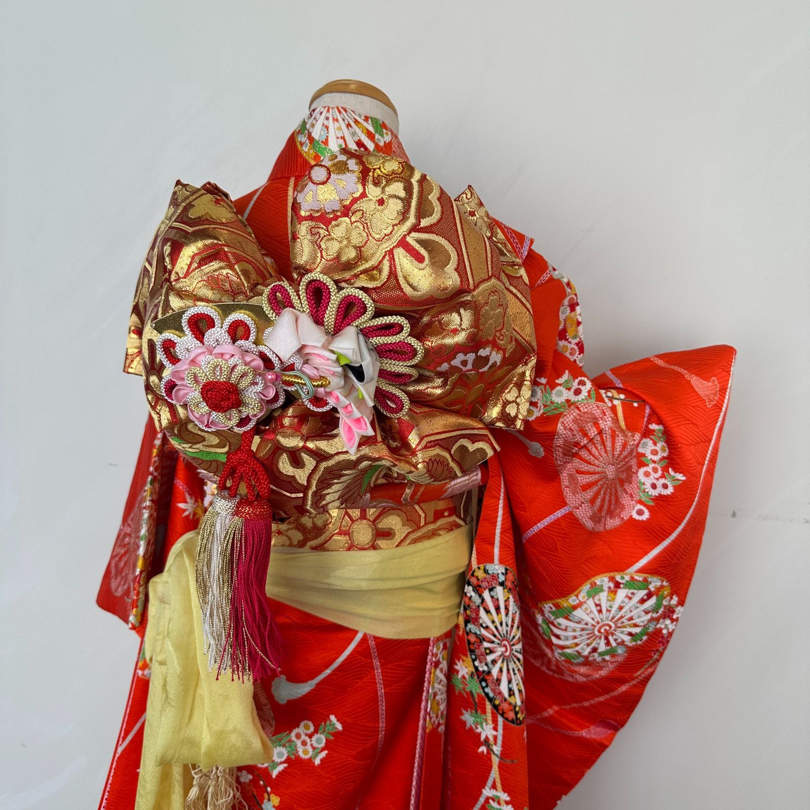 中古】七五三女の子 四ツ身着物 長襦袢 作り帯 帯揚げ 帯締め しごき