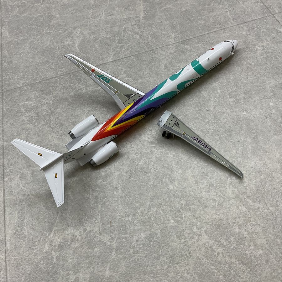 Jet-X JAS MCDONNELL DOUGLAS MD-90 Scale 1:200 JXL029A JA8064