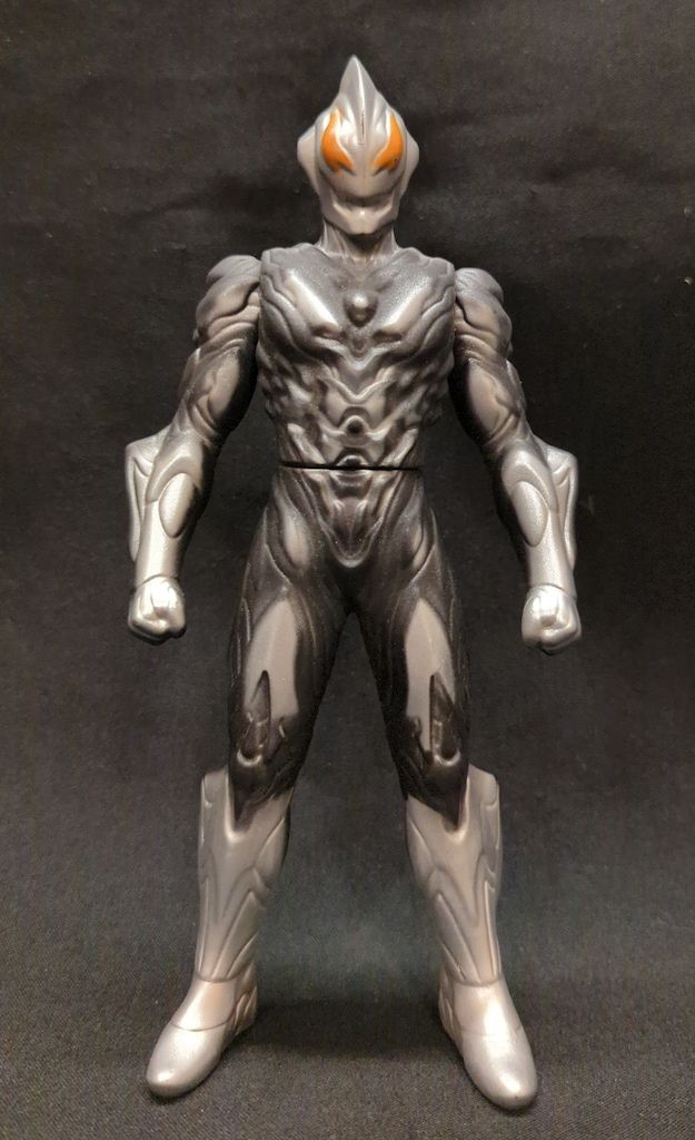 中国製 ウルトラマンベリアル アトロシアス 230