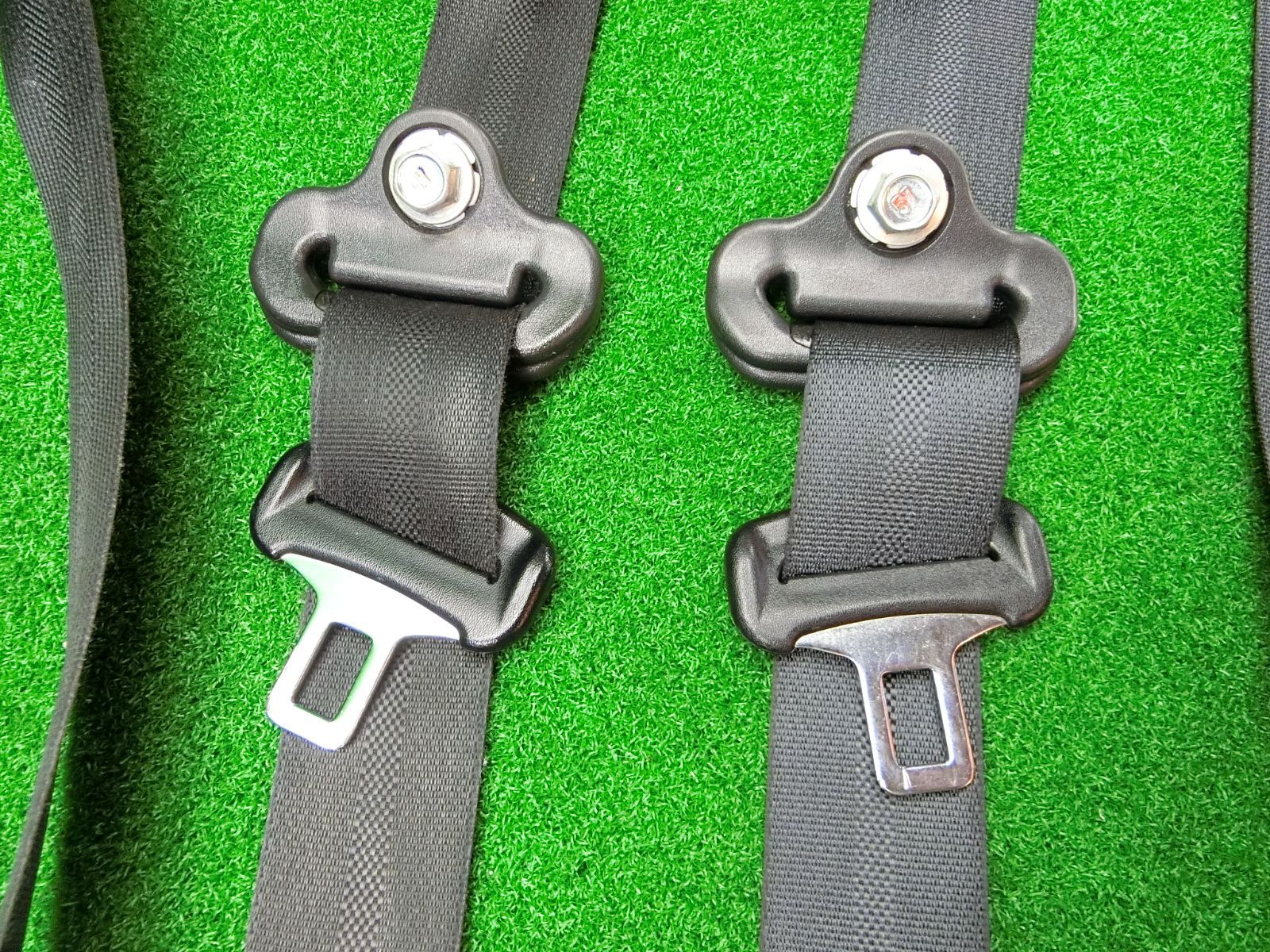 10118 ekワゴン B11W フロント シートベルト 左右セット キャッチ 6254964 6254966