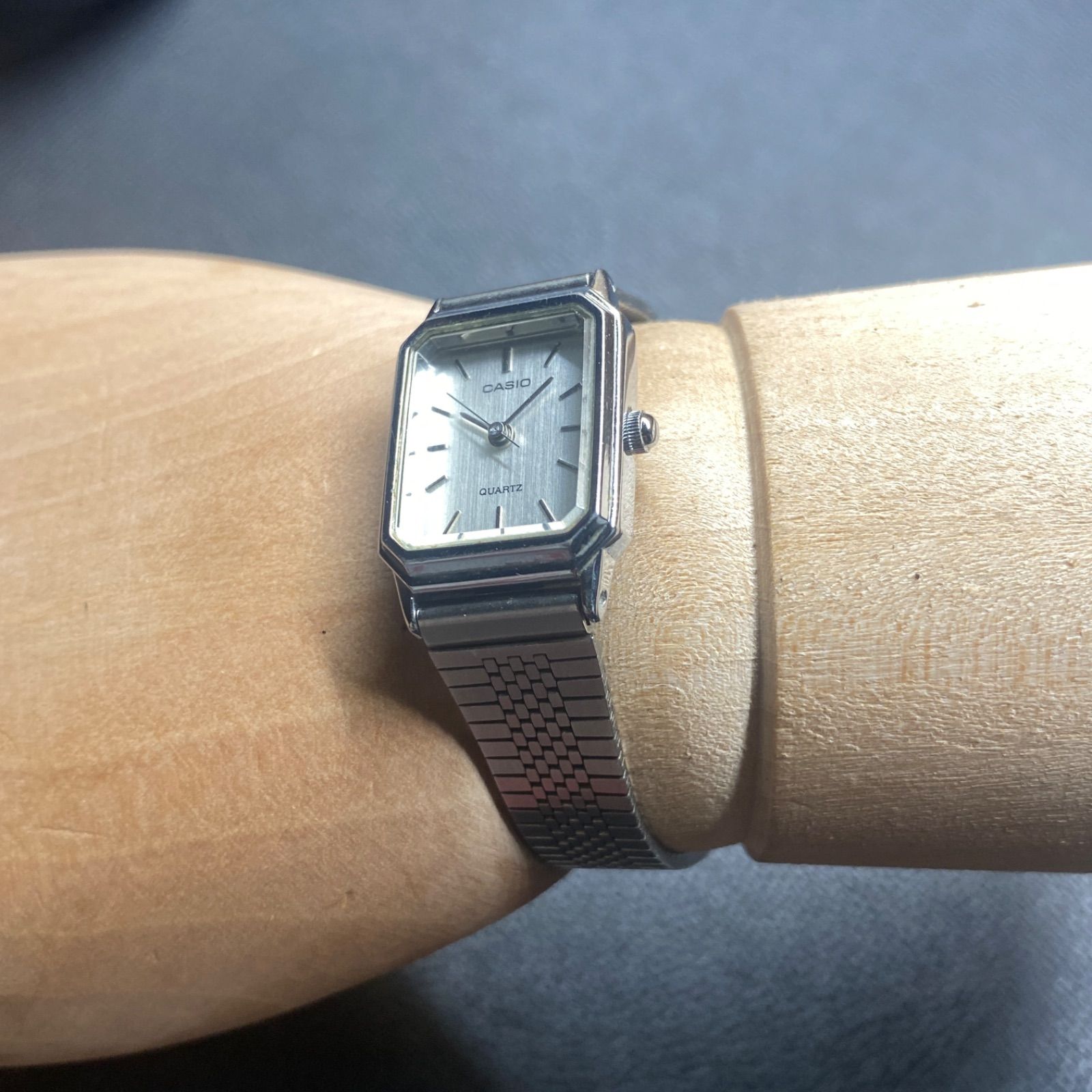 カシオ CASIO LQ-371 ヴィンテージ レディース 腕時計 アナログ - メルカリ