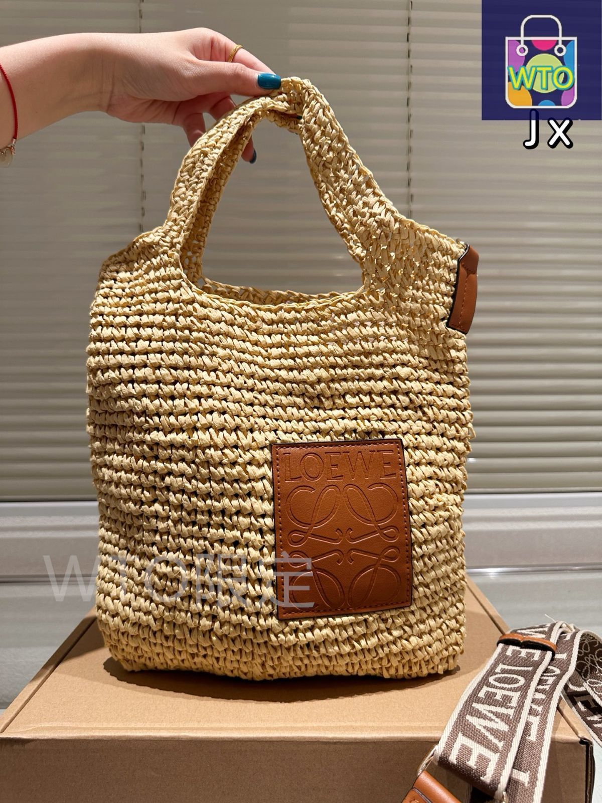 今日特価】Loewe Woven Tote Bag ?編み込み トートバッグ