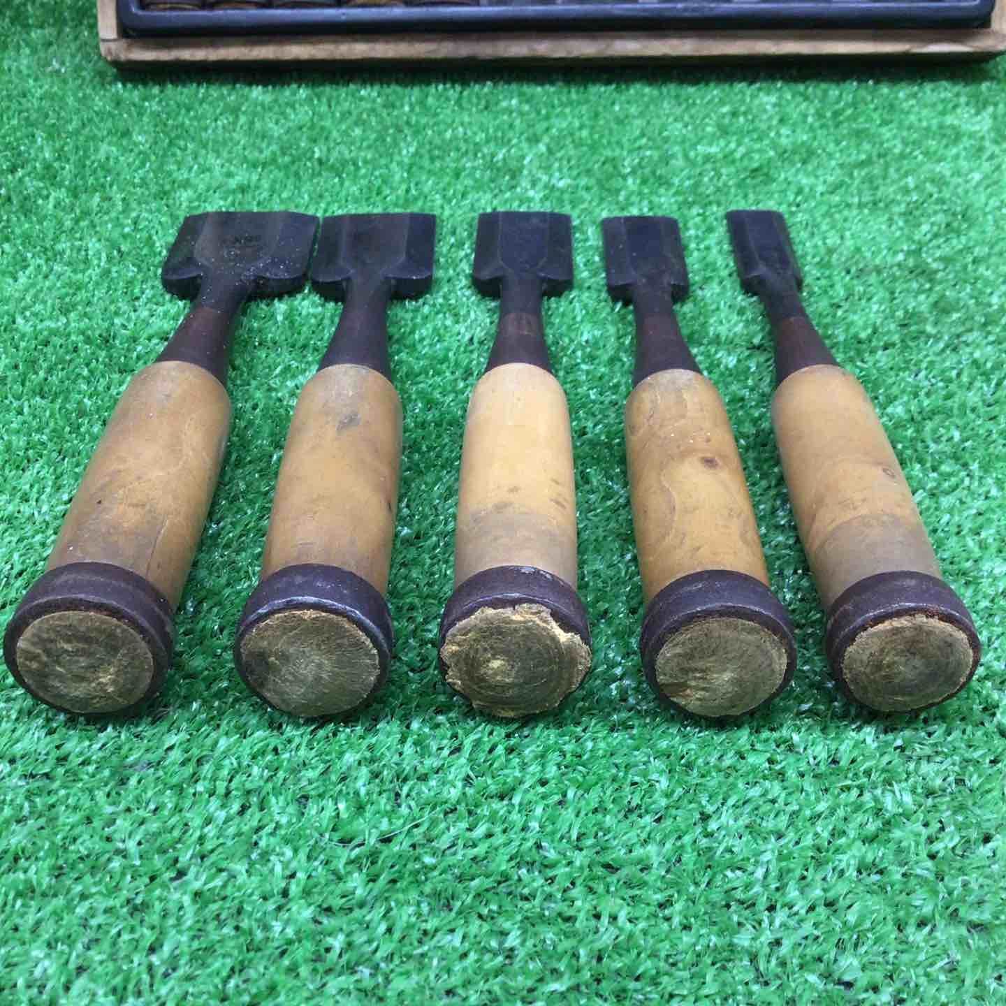 中古品】 鑿 のみ 10本組 【鴻巣店】 - メルカリ
