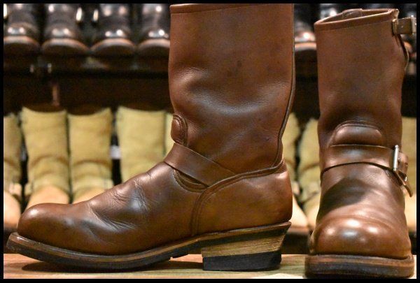【9D 良品 2NDモデル PT99刺繍】レッドウィング 8272 エンジニア 茶 ベルバリタン スチールトゥ ブーツ redwing HOPESMORE【FB297】