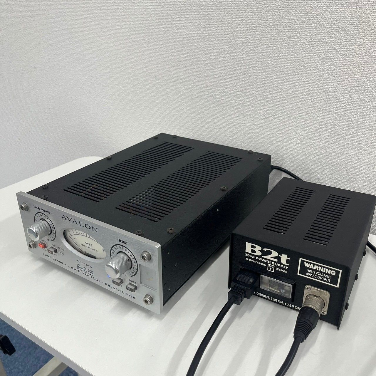 Avalon design M5/B2t マイクプリアンプ専用電源ユニット - メルカリ