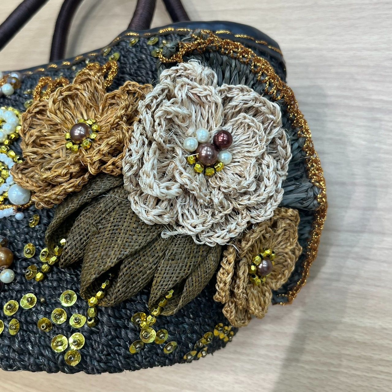 ♥Mahalmixage ビジューバッグ 巾着型 花 フラワー 籠バッグ ♥Mahalmixage ビジューバッグ 巾着型 花 フラワー 籠バッグ