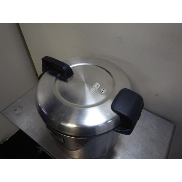 2012年製 タイガー 2升炊き 電気 炊飯器 業務用 ステンレス JNO-A360 炊飯 ジャー 3.6L W360D426H383mm 8.4kg 釜きず 外装フィルムはがれ