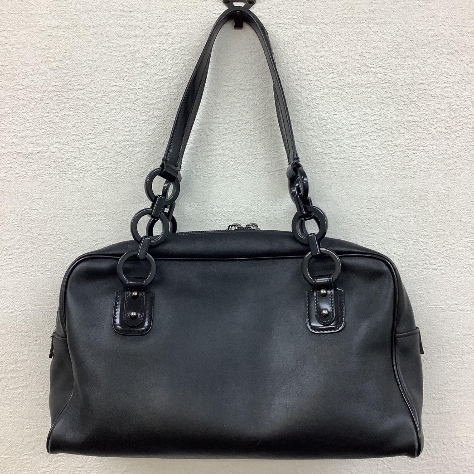Salvatore Ferragamo サルヴァトーレフェラガモ ショルダーバッグ 