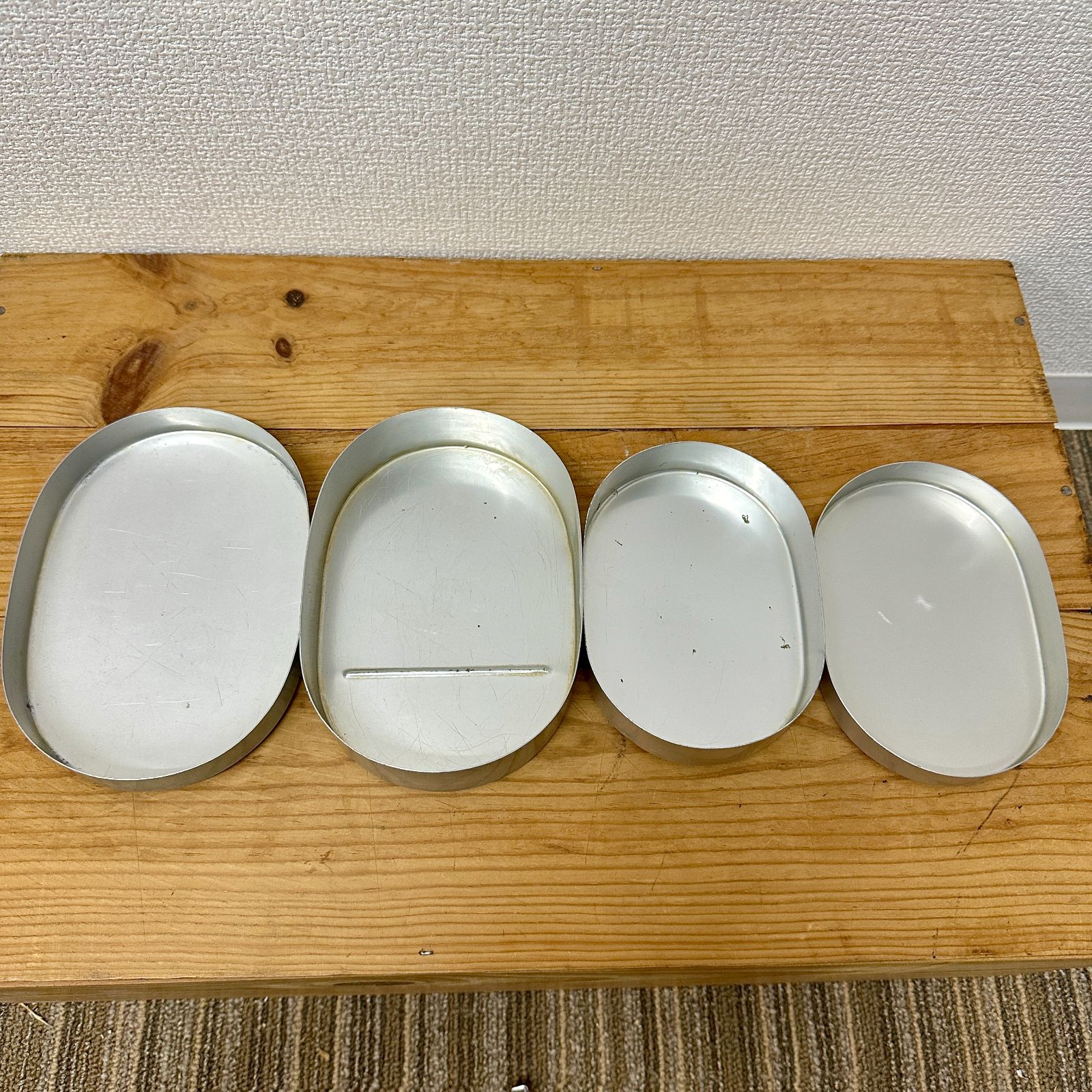 新品・未使用】アルミ平皿グリーン箱あり2枚セット