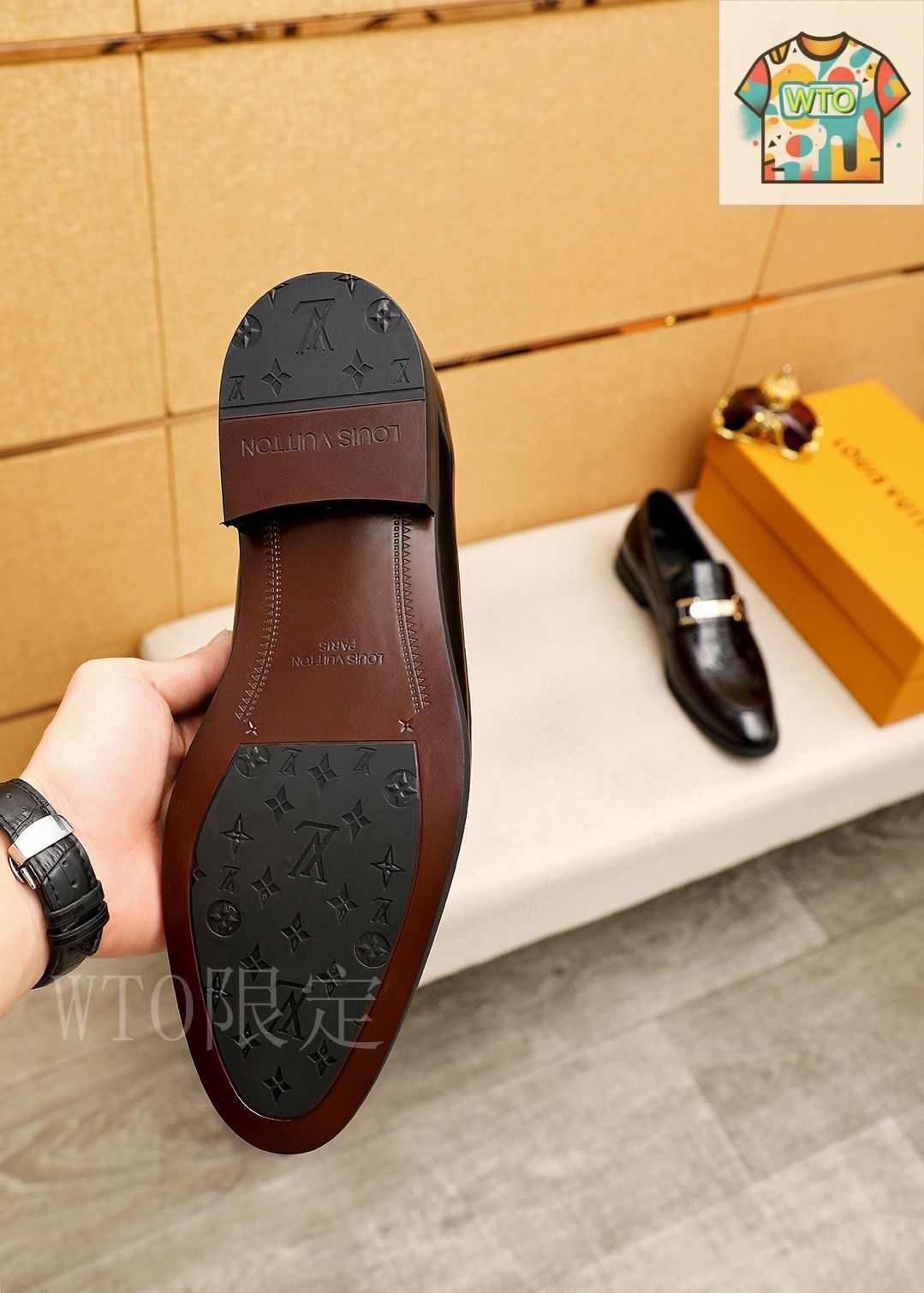 LOUIS VUITTON ルイ・ヴィトン カジュアルレザーシューズ24