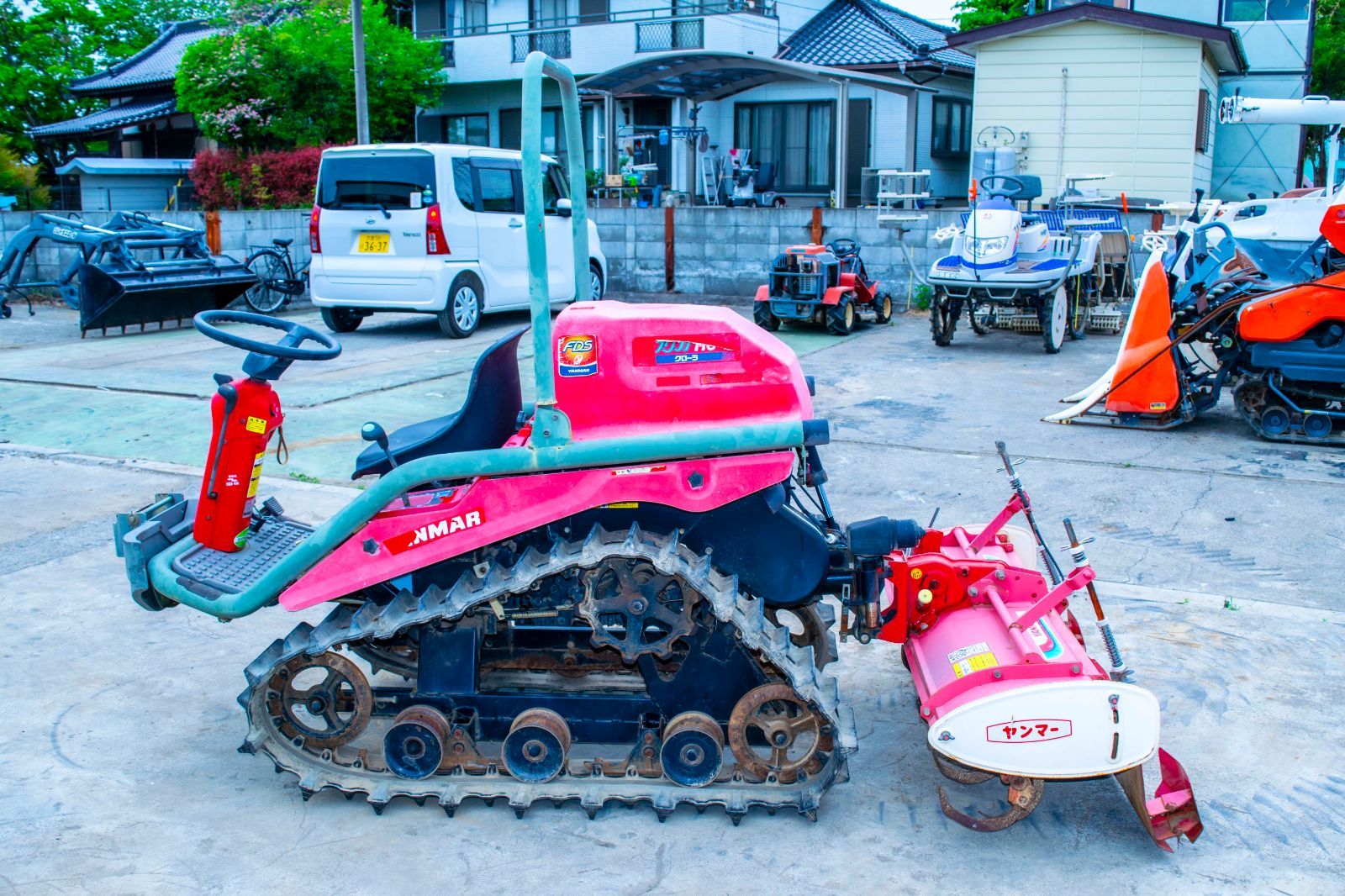 埼玉発 ヤンマー トラクター AC-10D 10馬力 ディーゼル AR120 クローラー 乗用耕運機 家庭菜園 自動深耕 自動水平 オート モンロー  - メルカリ