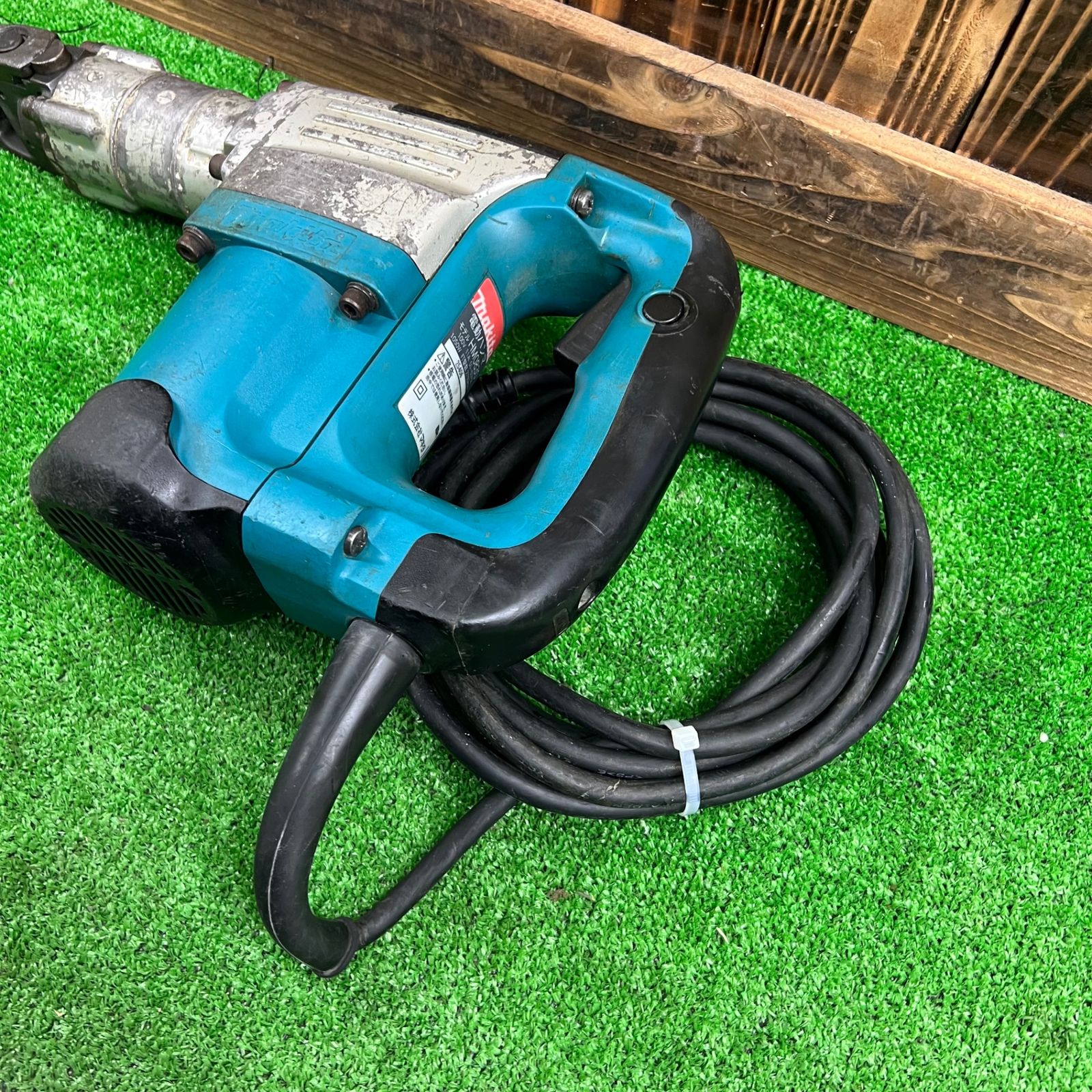 ★マキタ(makita) 電動ハンマ HM0830【岩槻店】 ☆マキタ(makita) 電動ハンマ HM0830【岩槻店】 【公式通販】