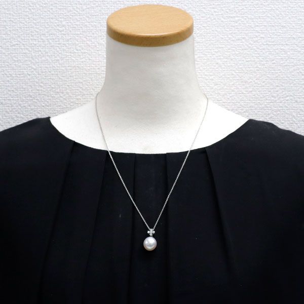 K18WG 白蝶真珠 ダイヤモンド ペンダントネックレス 幅約12.6mm D0  