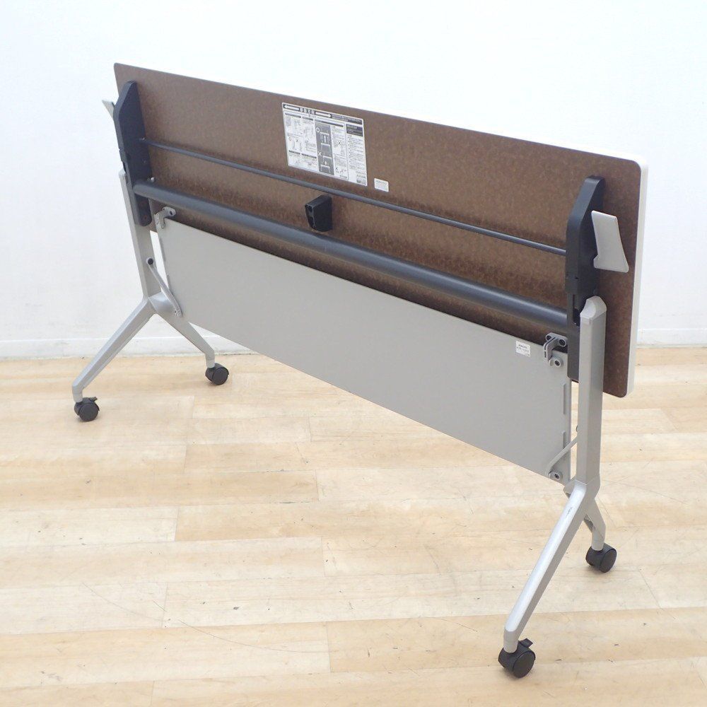 ホワイト ミーティングテーブル