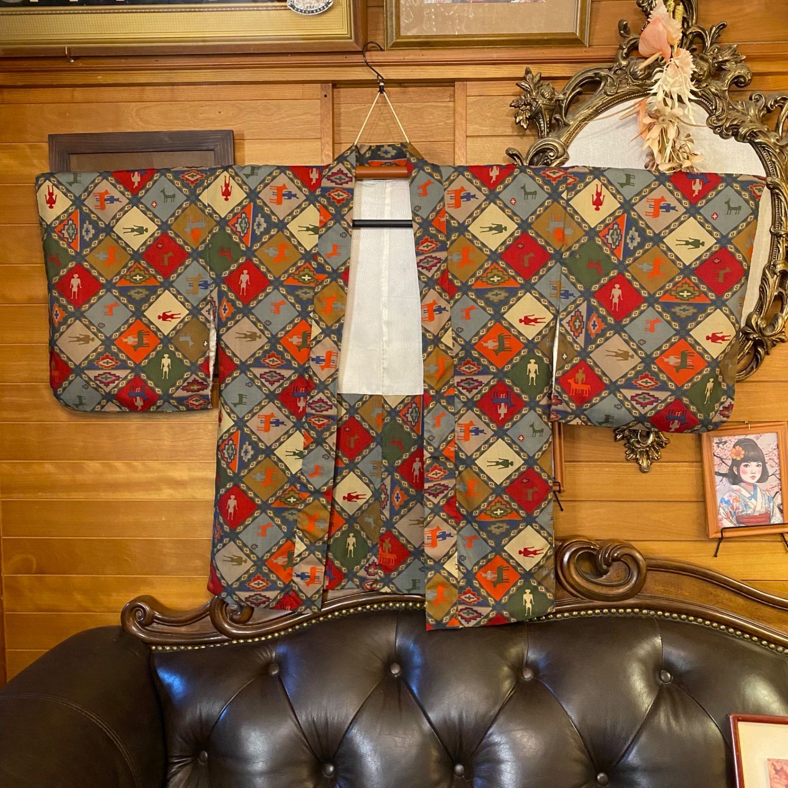 レトロ 着物 エジプト 壁画柄 個性的 オシャレ お洒落 古着 ビンテージ 新古品】「クリーム地 汕頭刺繍エスニック柄 古代エジプト壁画