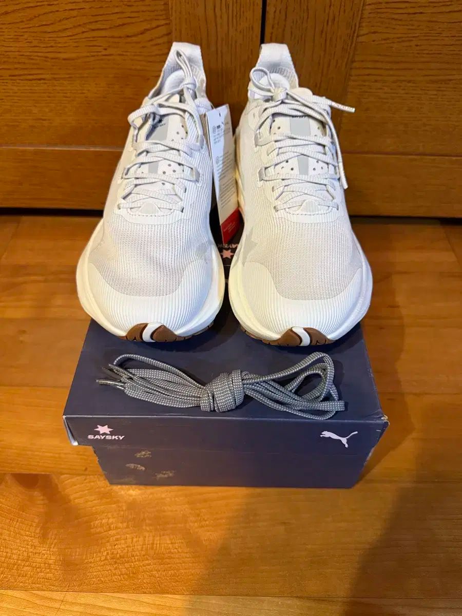 激安で季節を先取り。 PUMA プーマ フォーエヴァー ラン ニトロ 2 セイスカイ 女性 255 激安で季節を先取り。