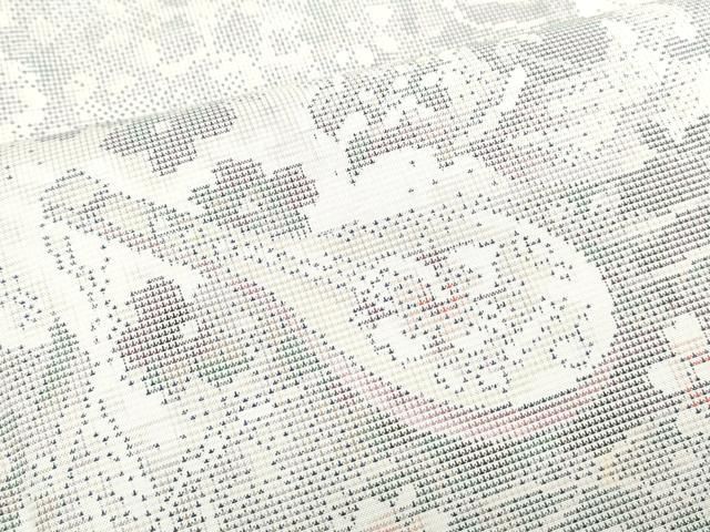 平和屋着物○本場大島紬 白大島 9マルキ 楽器草花文 正絹 逸品