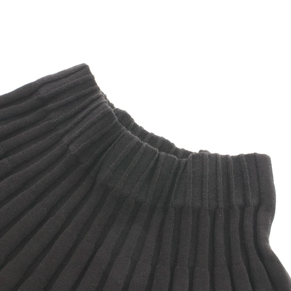 ブラック タグ付き