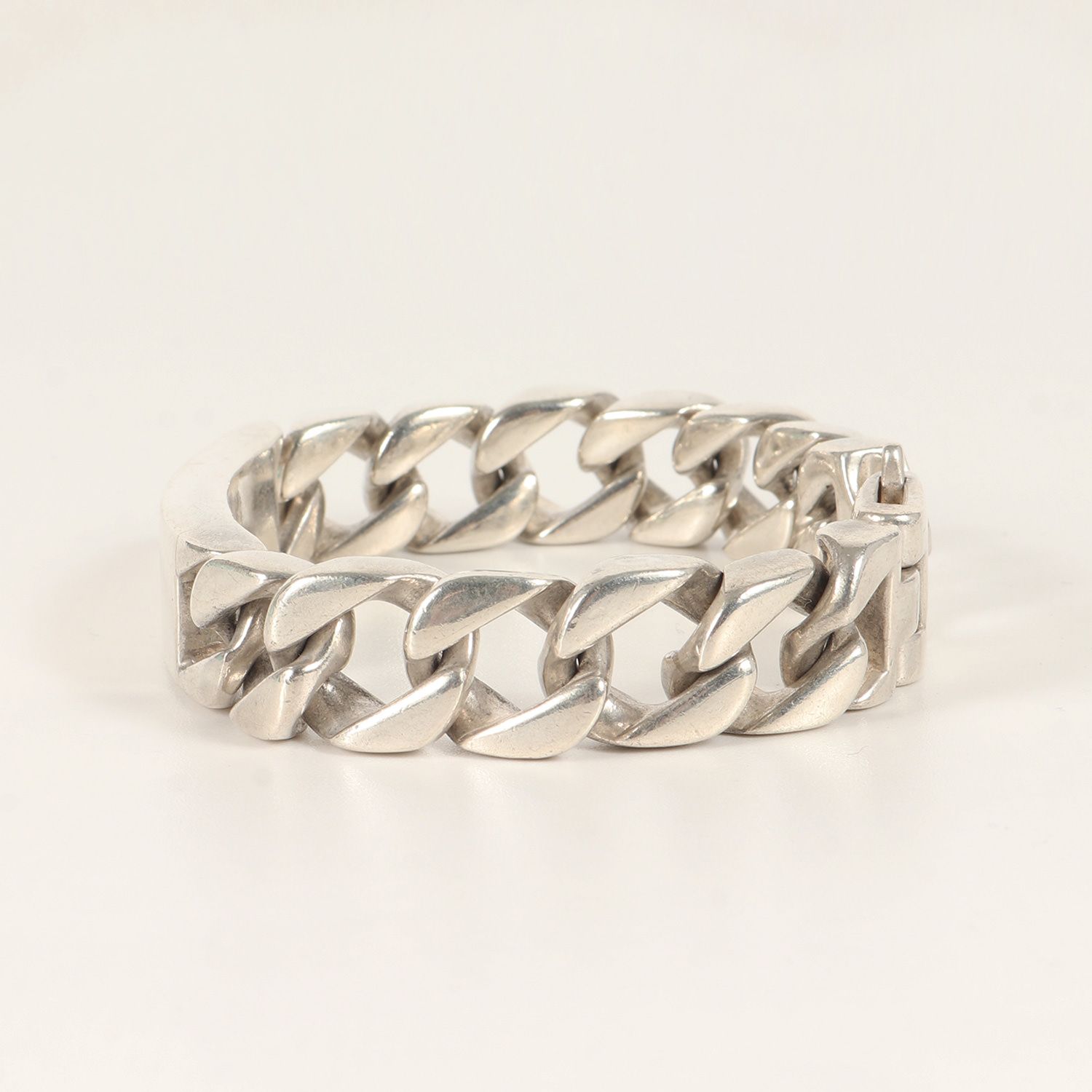 Tiffany & Co. 925スターリングシルバー ブレスレット スターリングシルバー ブレスレット | Tiffany & Co.